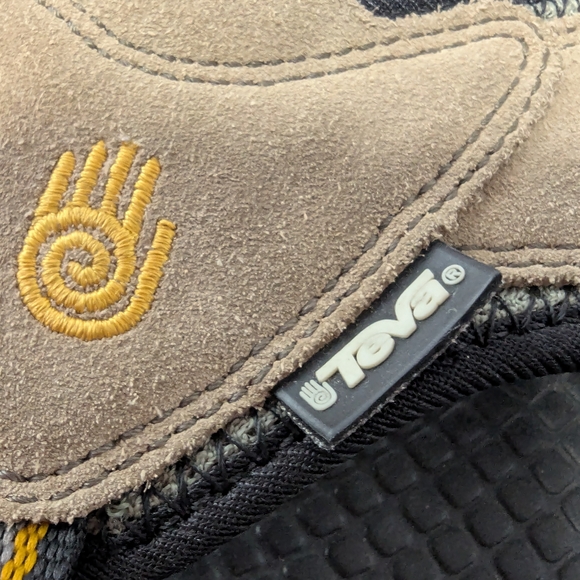 Teva Tan‎ Suede Leather Sandals - Picture 4 of 6